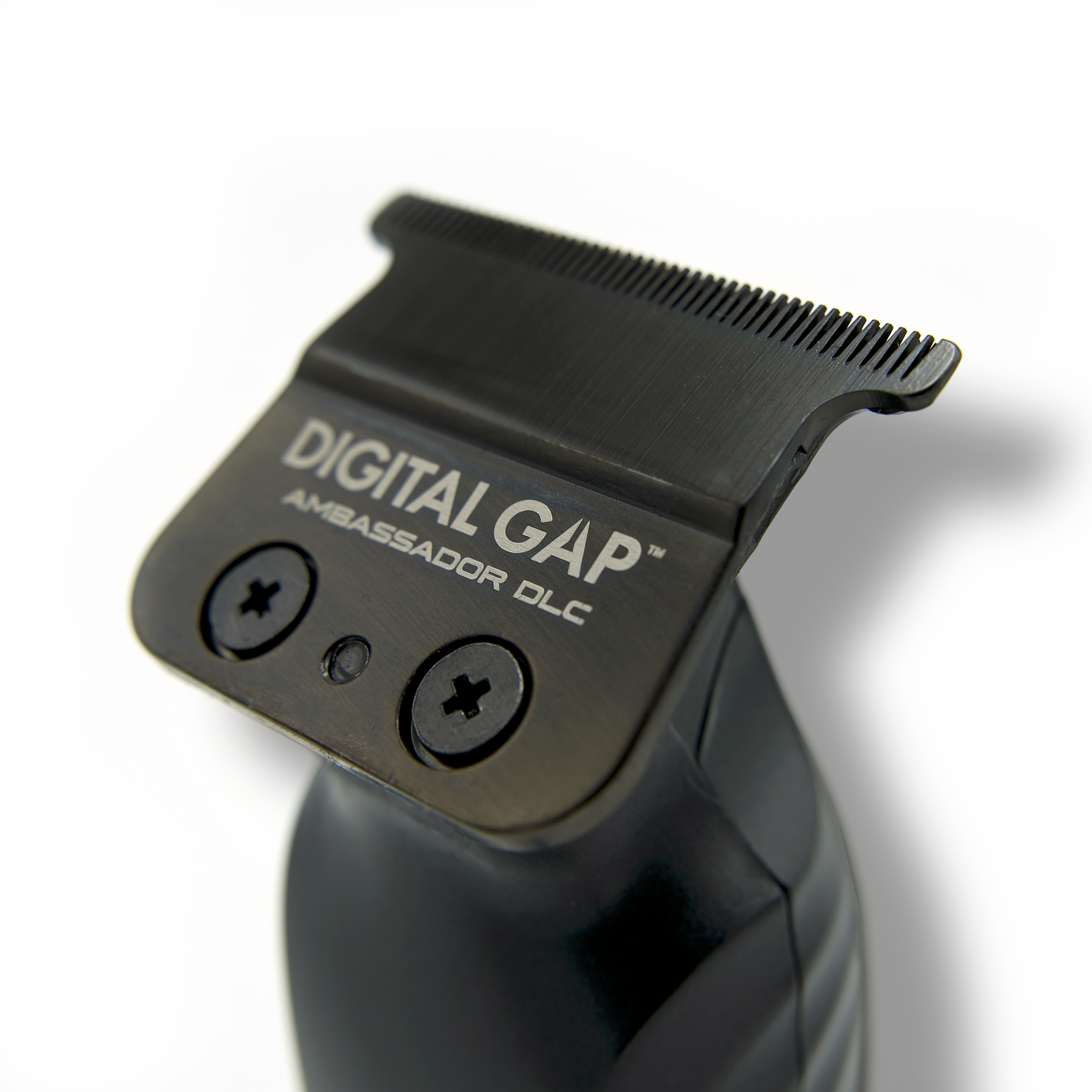 FAST TRIMMER MATTE BLACK